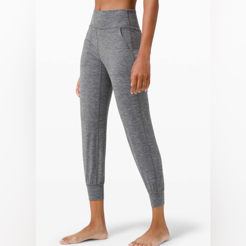 Lululemon Align Joggers Grey Size 4
